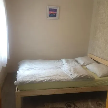 Lägenhet Napfeny Apartman Velence