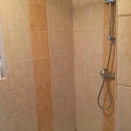 Lägenhet Napfeny Apartman Velence